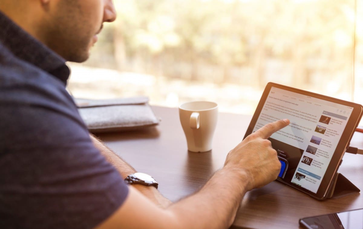 Linkedin Sales Navigator Uk1n66kukmk Unsplash 1